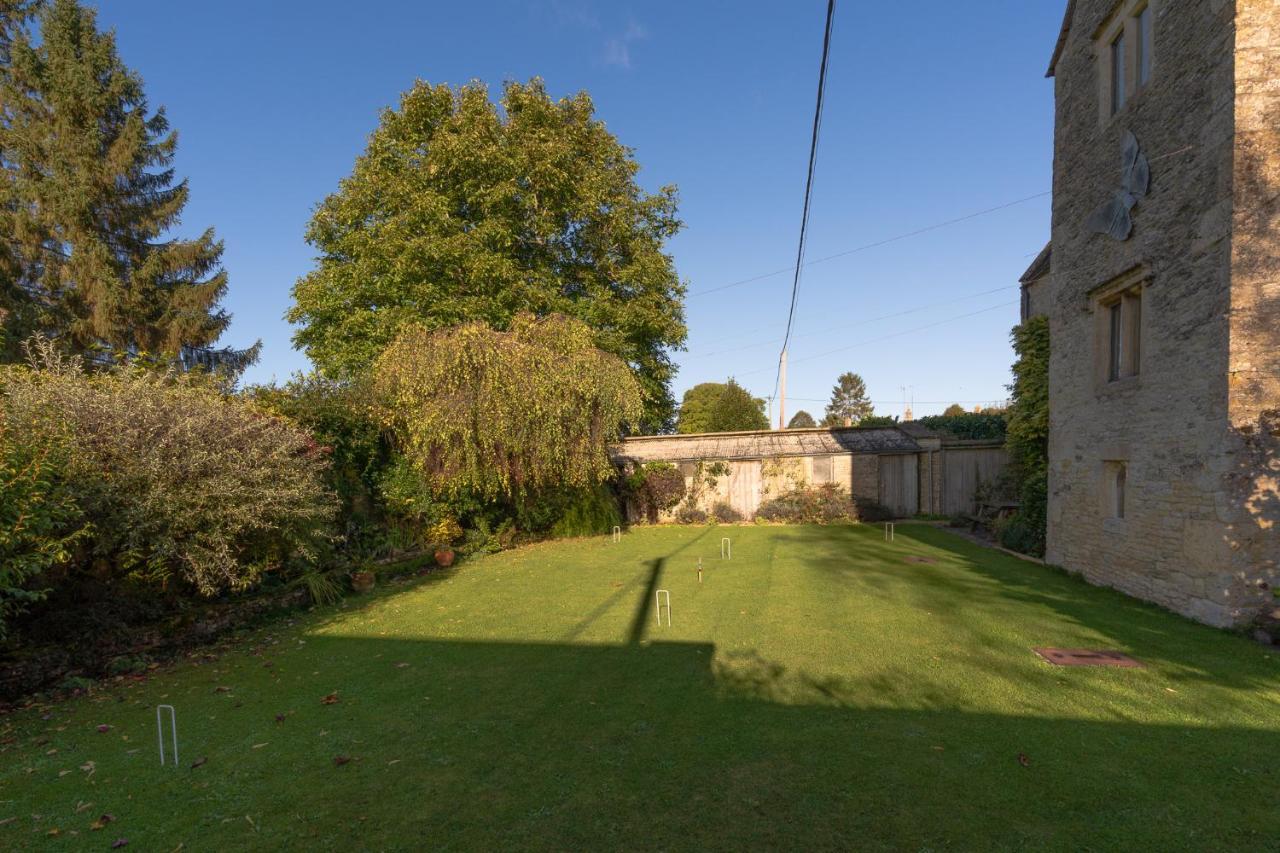 The Barracks Villa Northleach Dış mekan fotoğraf